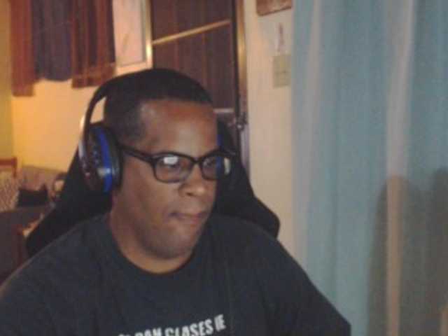 Live sex webcam photo for Modesto-1 #291215962