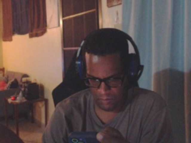 Live sex webcam photo for Modesto-1 #291295771