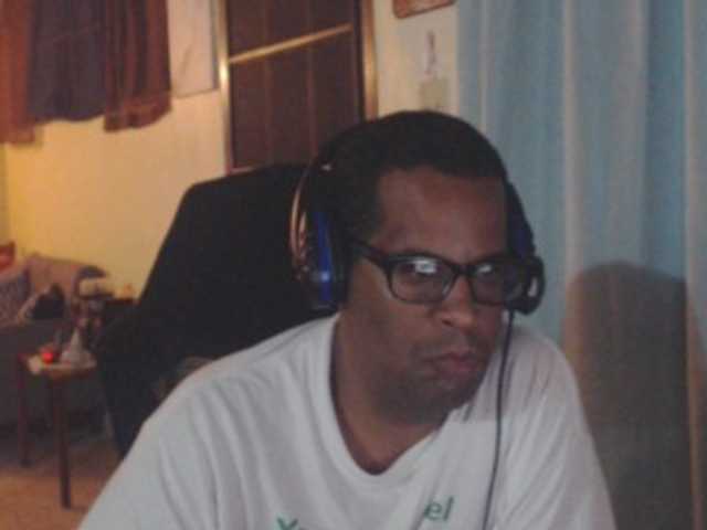 Live sex webcam photo for Modesto-1 #291321560