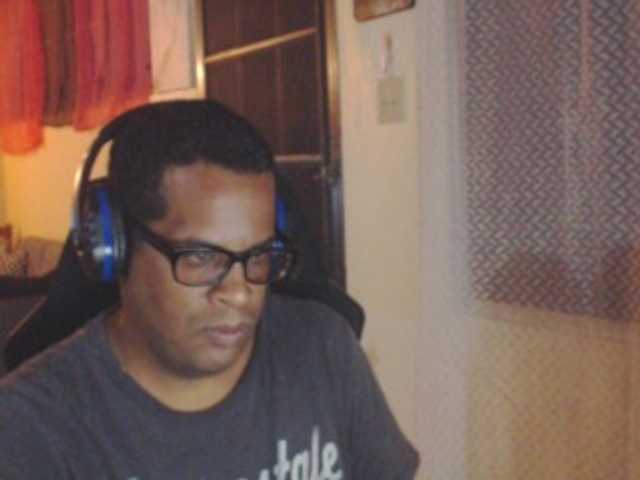 Live sex webcam photo for Modesto-1 #291356223