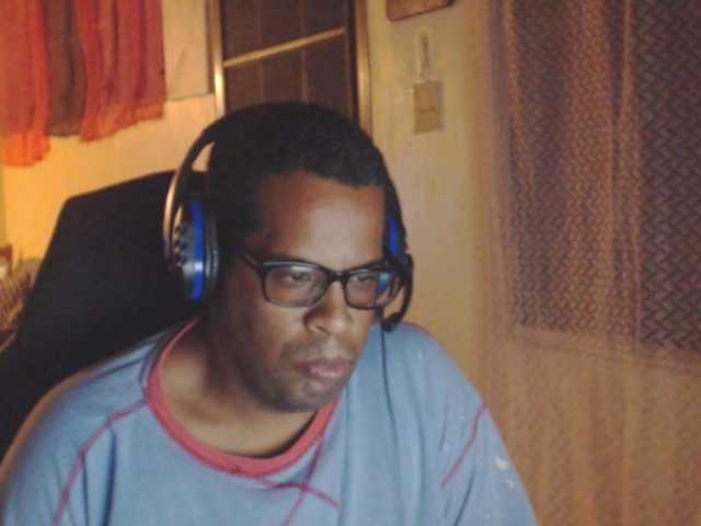 Live sex webcam photo for Modesto-1 #291362208