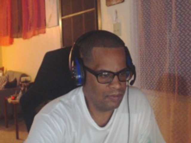 Live sex webcam photo for Modesto-1 #291380521