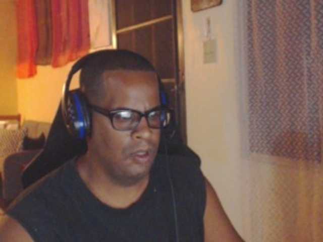 Live sex webcam photo for Modesto-1 #291408011