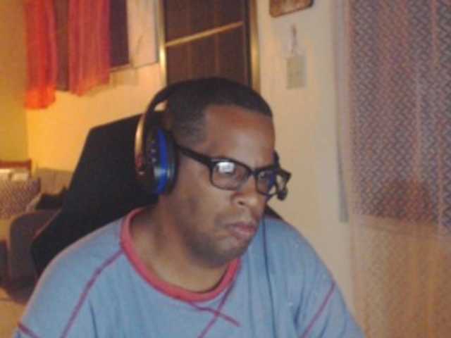 Live sex webcam photo for Modesto-1 #291442594