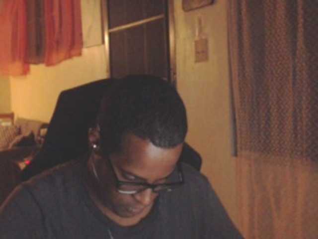 Live sex webcam photo for Modesto-1 #291538163