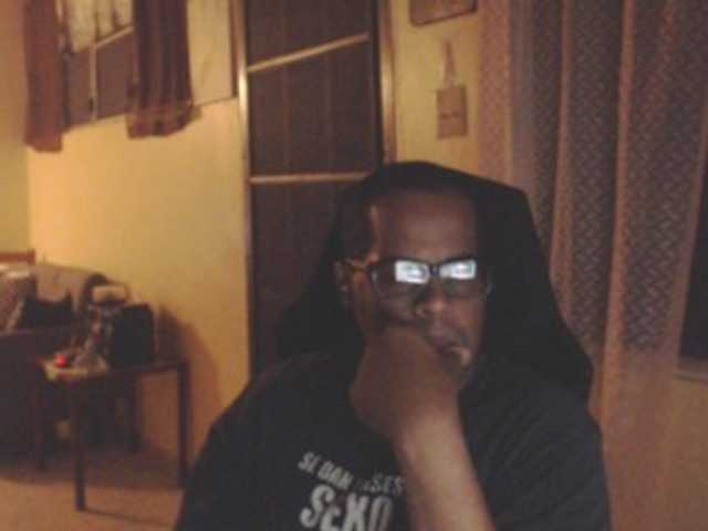 Live sex webcam photo for Modesto-1 #291618689