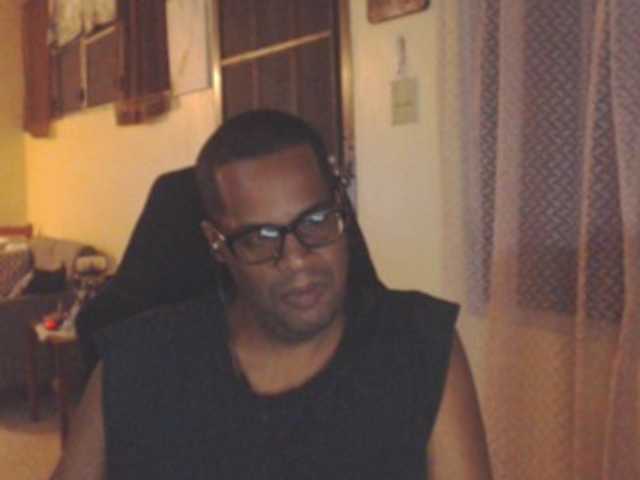 Live sex webcam photo for Modesto-1 #291717260