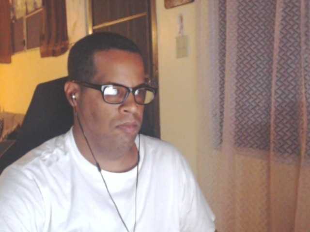 Live sex webcam photo for Modesto-1 #291800906