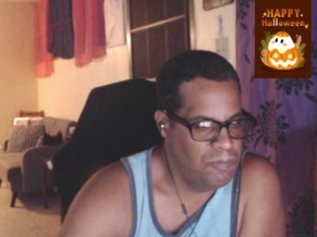 Live sex webcam photo for Modesto-1 #292151986