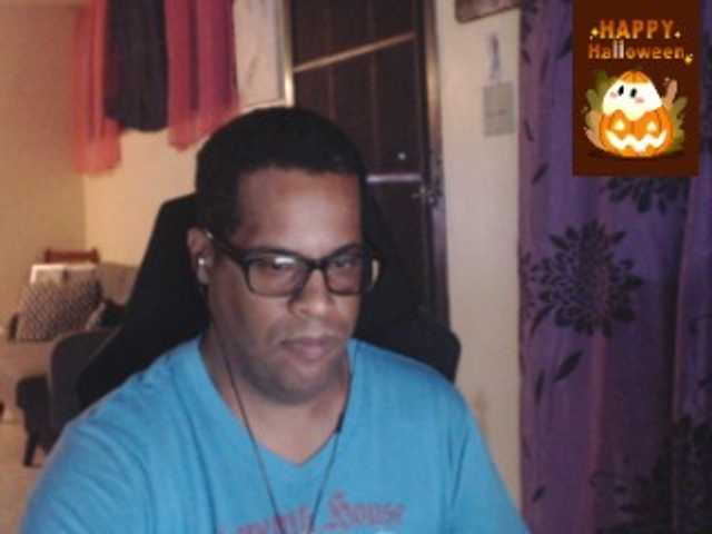 Live sex webcam photo for Modesto-1 #292158368