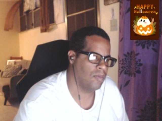 Live sex webcam photo for Modesto-1 #292172316