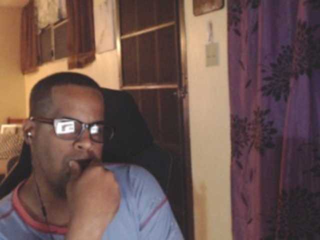 Live sex webcam photo for Modesto-1 #292216912