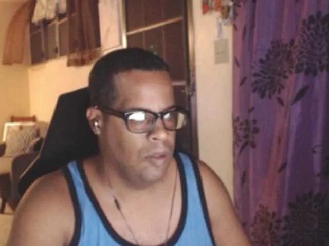 Live sex webcam photo for Modesto-1 #292324703