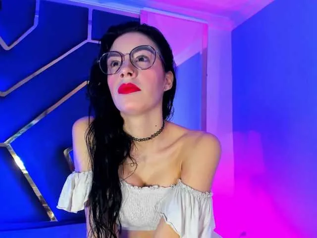 Live sex webcam photo for MoganMatthews #276424066