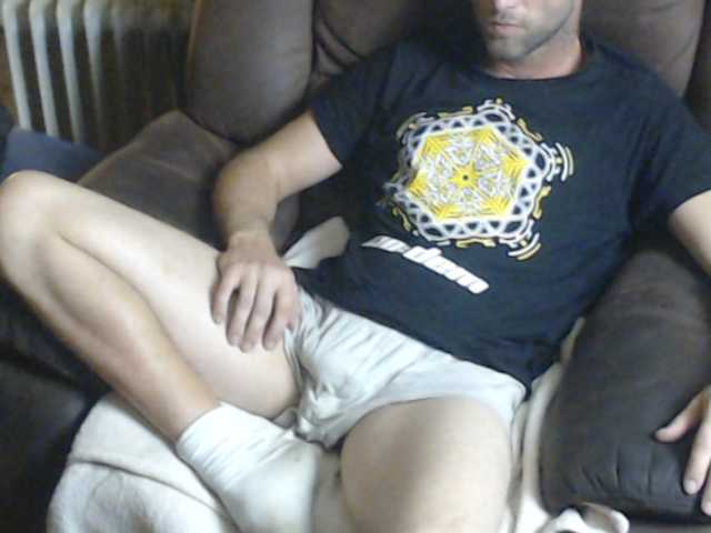 Live sex webcam photo for Mojo0483 #274264955