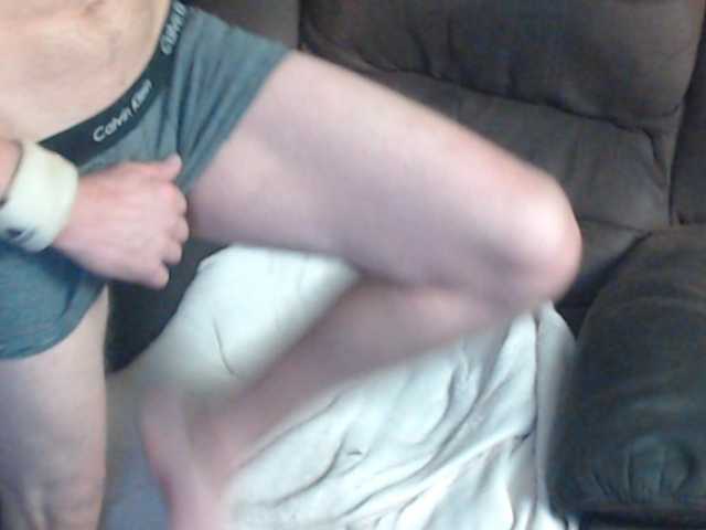 Live sex webcam photo for Mojo0483 #274272914