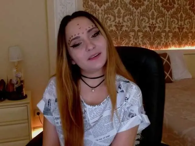 Live sex webcam photo for MokkyCute #273783733