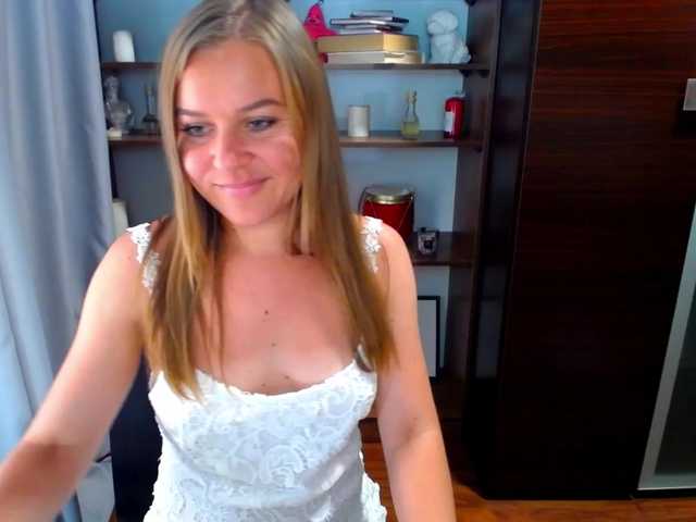 Live sex webcam photo for MoleculeOfLov #273764241