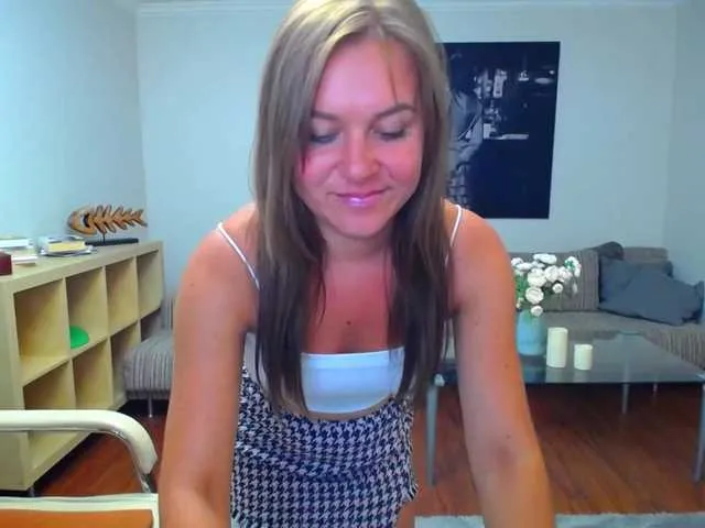 Live sex webcam photo for MoleculeOfLov #274427847