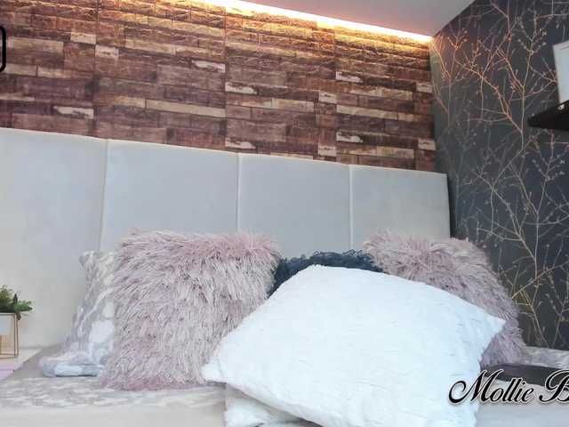 Live sex webcam photo for MollieBennet #290972789