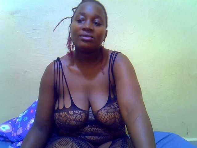 Live sex webcam photo for Molly-22 #294199080