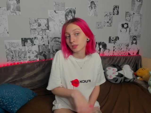 Live sex webcam photo for Molly-Queen #274420972