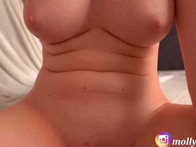 Live sex webcam photo for Molly-V #275606165