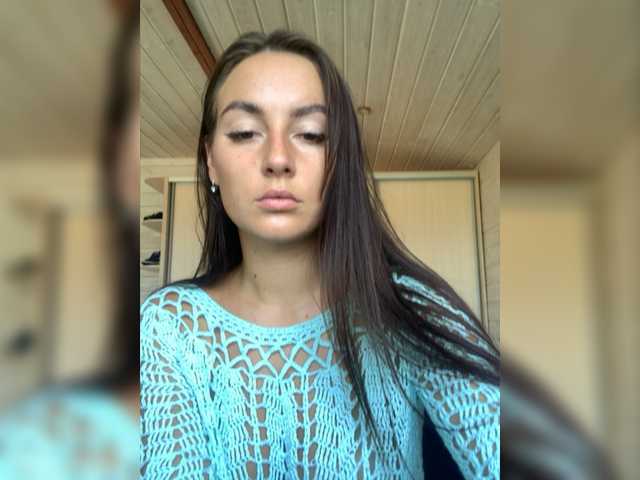 Live sex webcam photo for Molly69x #275903114