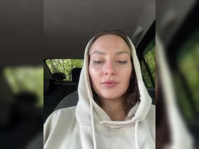 Live sex webcam photo for Molly69x #291070626