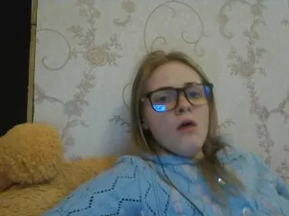 Live sex webcam photo for MollyBeauty #150849225