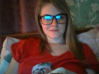 Live sex webcam photo for MollyBeauty #215788517