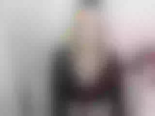 Live sex webcam photo for MollyBeauty #291981716