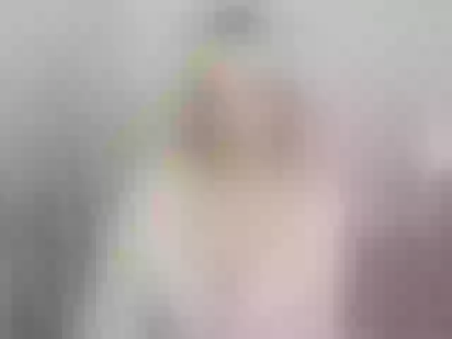 Live sex webcam photo for MollyBeauty #292167057