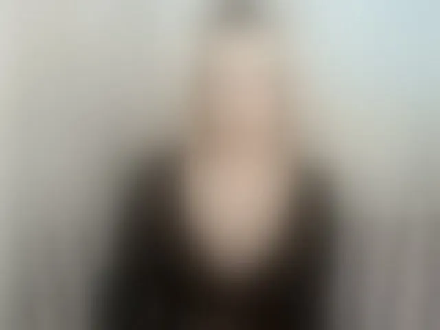Live sex webcam photo for MollyBeauty #292374093