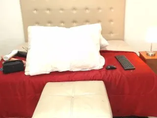 Live sex webcam photo for MollyJacksson #151555903