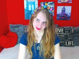 Live sex webcam photo for MollyKit #153779201