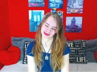 Live sex webcam photo for MollyKit #153787413