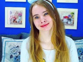 Live sex webcam photo for MollyKit #154359869