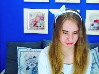Live sex webcam photo for MollyKit #154402059