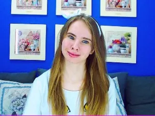 Live sex webcam photo for MollyKit #154407749