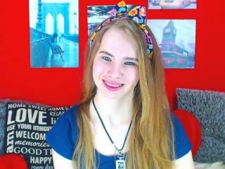 Live sex webcam photo for MollyKit #154513045