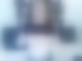 Live sex webcam photo for MollyKit #154591548