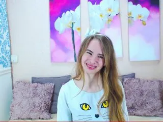 Live sex webcam photo for MollyKit #155018550