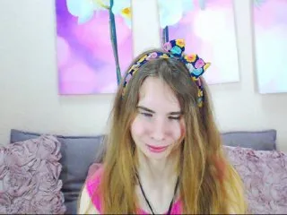 Live sex webcam photo for MollyKit #155513246