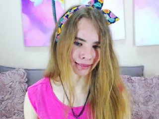 Live sex webcam photo for MollyKit #155519022