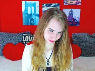 Live sex webcam photo for MollyKit #155735152