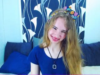 Live sex webcam photo for MollyKit #156623361