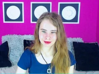 Live sex webcam photo for MollyKit #156682382