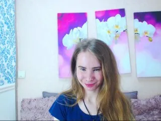 Live sex webcam photo for MollyKit #156872565