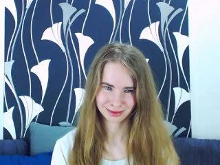 Live sex webcam photo for MollyKit #156999542